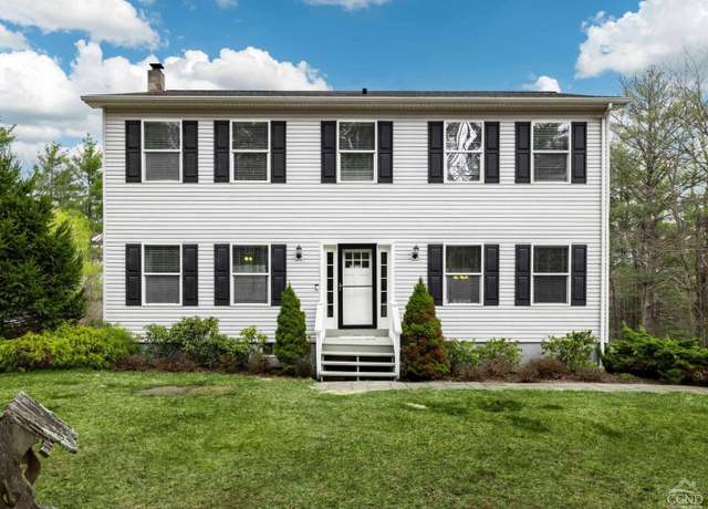 Property at 20 John Peter Dr, Acra, NY 12405, 4 beds, 2.5 baths