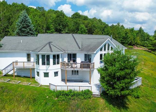 Property at 3372 County Road 10, Windham, NY 12496, 5 beds, 3 baths