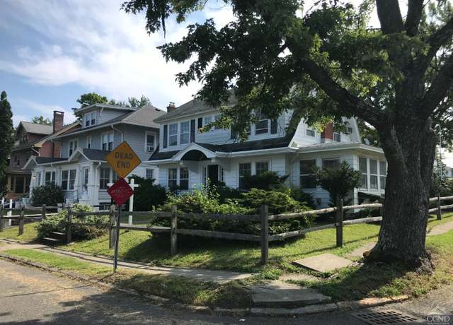 Property at 2 Jenkins Pkwy, Hudson, NY 12534, 3 beds, 1.5 baths