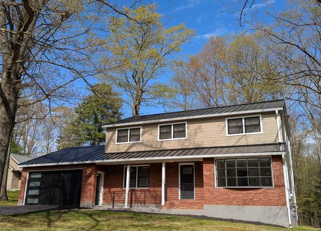 Property at 957 Neal Rd, Endicott, NY 13760, 4 beds, 2 baths