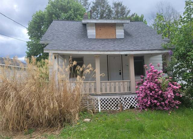 Property at 114 New York Ave, Johnson City, NY 13790, 3 beds, 1 bath