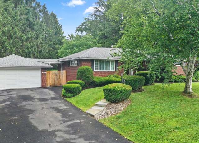 Property at 2615 Smith Dr, Endicott, NY 13760, 3 beds, 2 baths