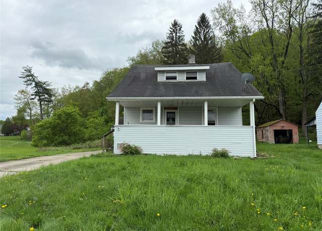 Property at 96 Evans St, Binghamton, NY 13903, 4 beds, 2 baths