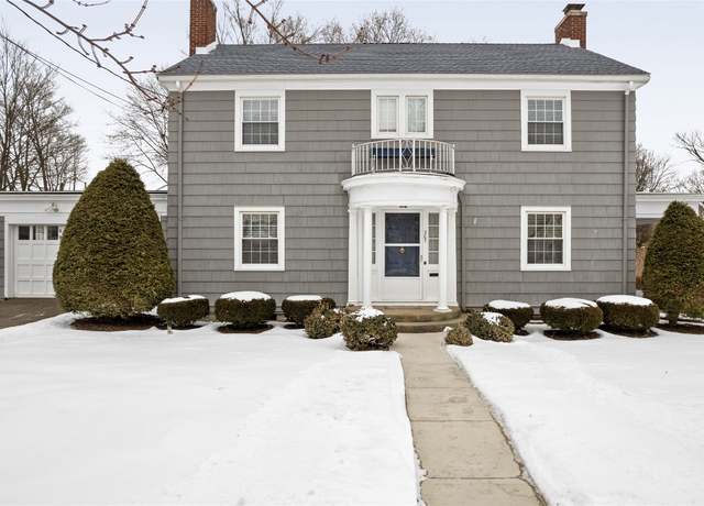 Property at 307 Wheeler Pl, Endicott, NY 13760, 3 beds, 2.5 baths