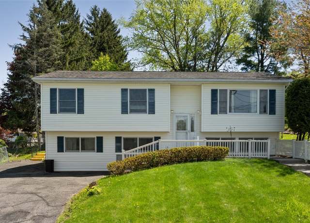 Property at 2484 Theresa Blvd, Binghamton, NY 13903, 4 beds, 2.5 baths