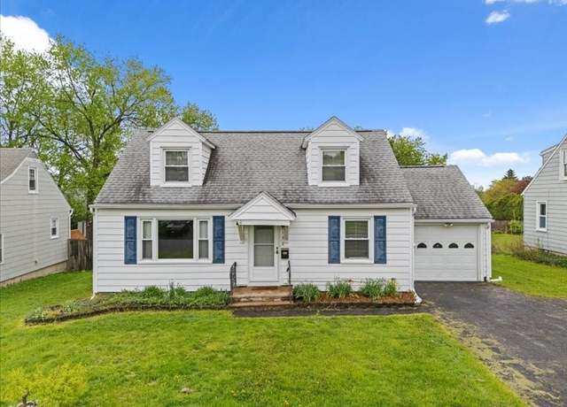 Property at 112 Plaxdale Rd, Liverpool, NY 13088, 3 beds, 2 baths