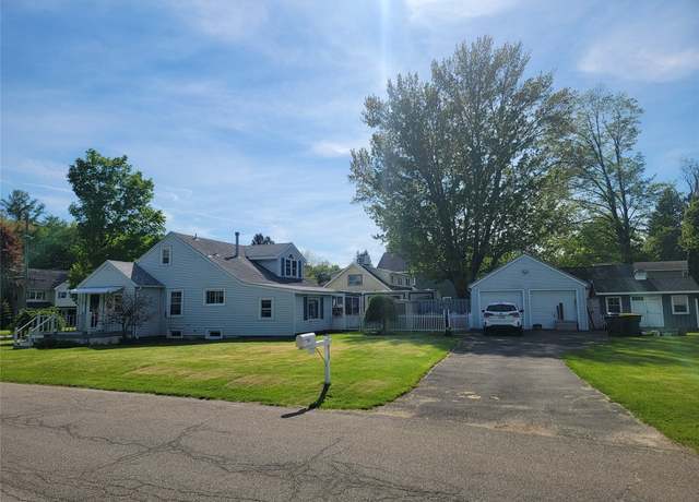 Property at 919 River Rd, Binghamton, NY 13901, 3 beds, 2 baths