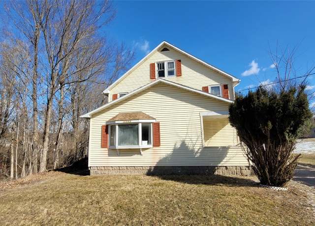 Property at 1709 Glenwood Rd, Vestal, NY 13850, 4 beds, 1.5 baths