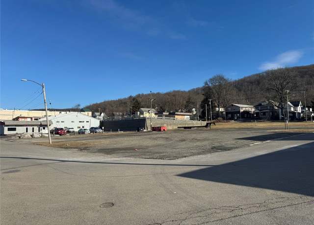 Property at 177 Conklin Ave, Binghamton, NY 13903