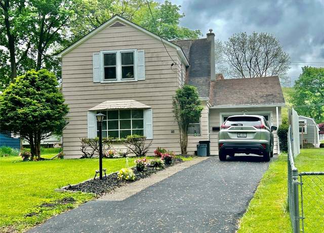 Property at 856 Ideal Ter, Vestal, NY 13850, 2 beds, 1 bath