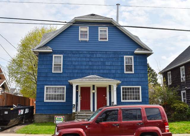 Property at 1706 Tracy St, Endicott, NY 13760, 11 beds, 6 baths