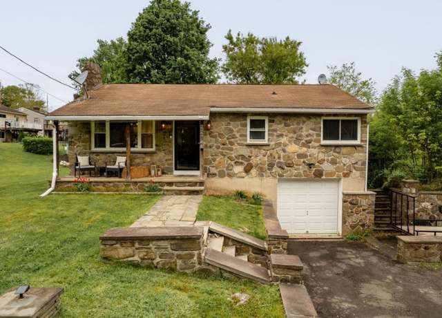 Property at 228 Juneberry Rd, Vestal, NY 13850, 3 beds, 1 bath