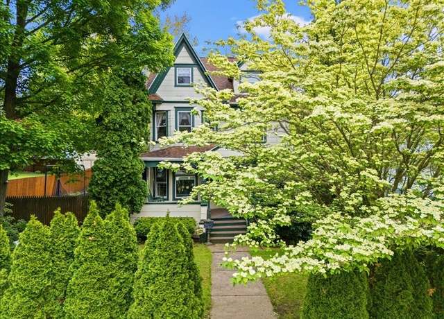 Property at 370 Conklin Ave, Binghamton, NY 13903, 6 beds, 3 baths