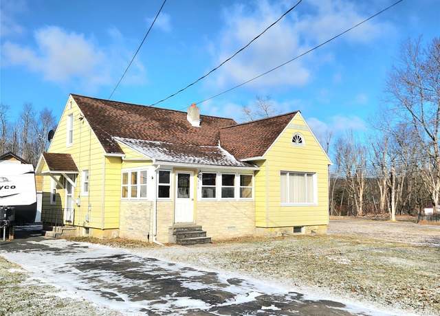 Property at 404 Clifford Dr, Vestal, NY 13850, 3 beds, 1 bath