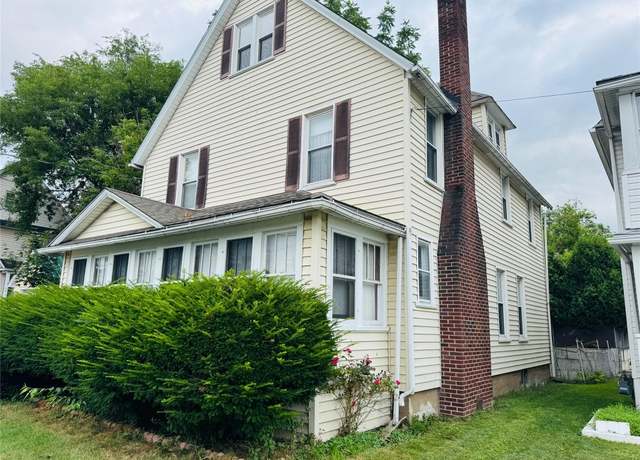 Property at 40 Howard Ave, Binghamton, NY 13904, 4 beds, 1.5 baths