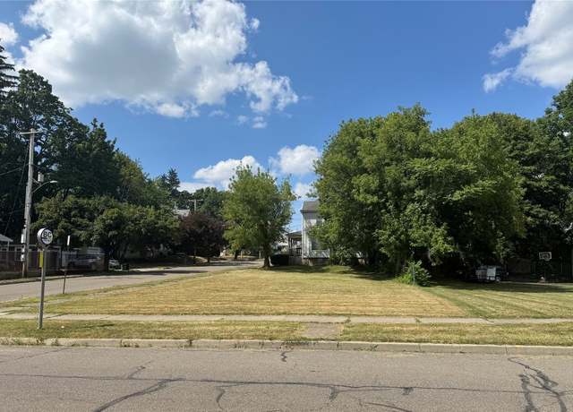 Property at 92 Leroy St, Binghamton, NY 13905