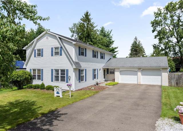 Property at 3113 Sarasota Ave, Vestal, NY 13850, 4 beds, 2.5 baths