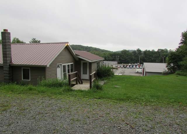 Property at 72 Turrell St, Montrose, PA 18801, 4 beds, 1.5 baths