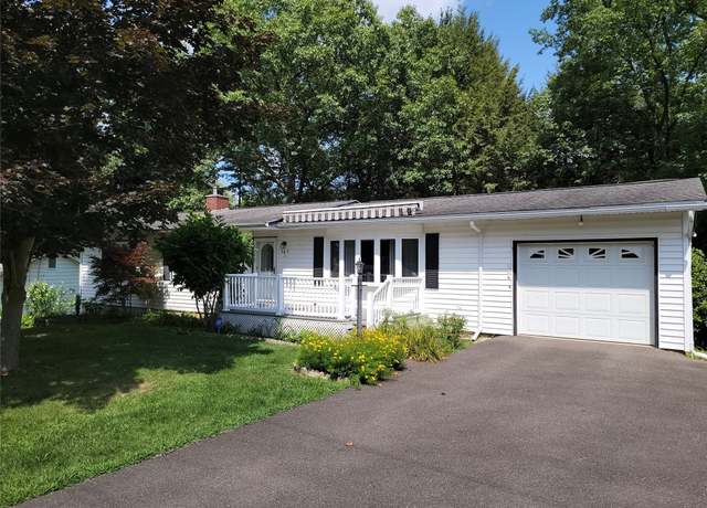 Property at 305 William St, Vestal, NY 13850, 3 beds, 2.5 baths