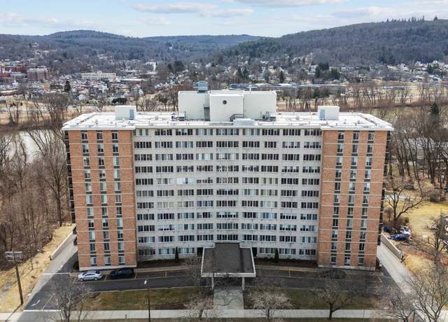 Property at 5 Riverside Dr #205, Binghamton, NY 13905, 1 bed, 1.5 baths