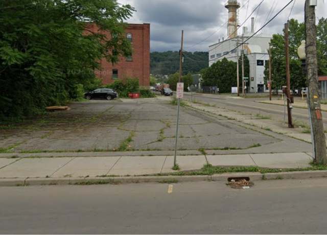 Property at 204 Clinton St, Binghamton, NY 13905