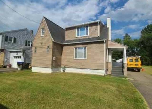 Property at 332 Oak St, Vestal, NY 13850, 3 beds, 1.5 baths