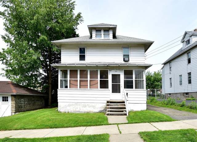 Property at 25 Tracy St, Binghamton, NY 13905, 4 beds, 1 bath