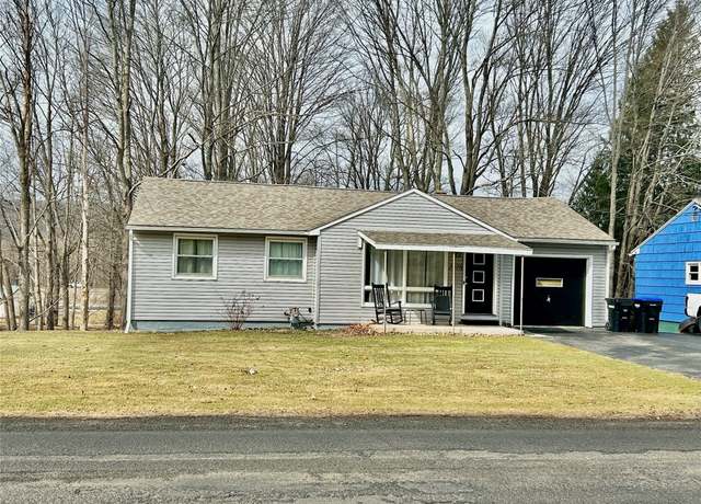 Property at 2078 Owego Rd, Vestal, NY 13850, 3 beds, 1 bath