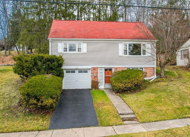 Property at 3643 Lorne Dr, Endicott, NY 13760, 4 beds, 2 baths