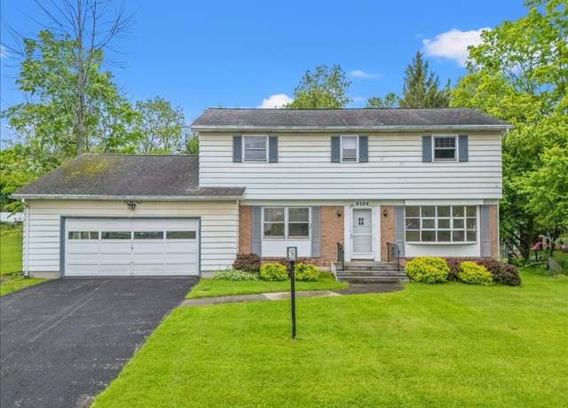 Property at 4504 Oxford Pl, Vestal, NY 13850, 4 beds, 2.5 baths