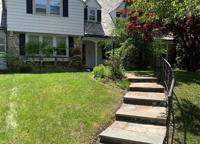 Property at 7 Macomber Ave, Binghamton, NY 13901, 4 beds, 2.5 baths