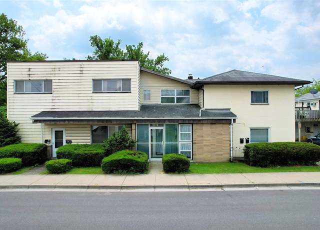 Property at 76 Pratt Ave, Johnson City, NY 13790, 12 beds, 8 baths