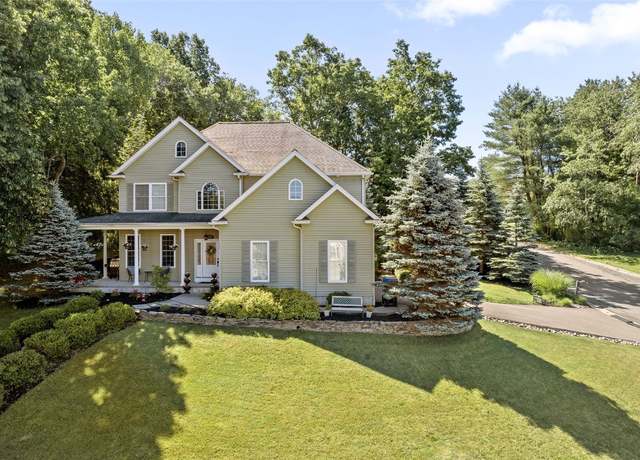 Property at 20 King Cir S, Owego, NY 13827, 4 beds, 3.5 baths
