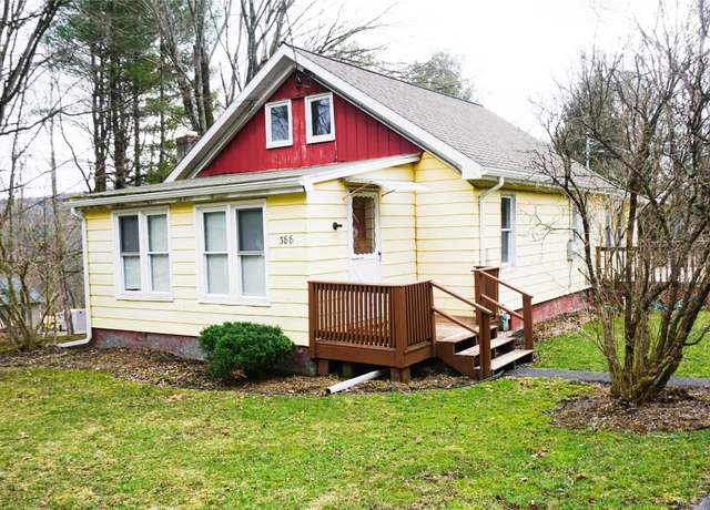 Property at 388 W Hill Rd, Vestal, NY 13850, 3 beds, 1 bath