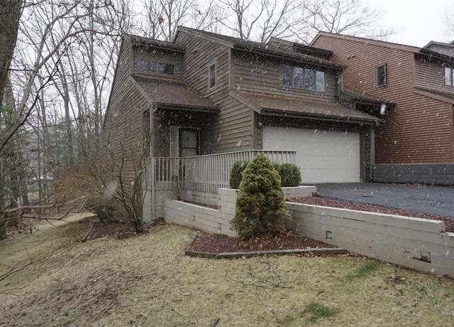 Property at 523 Clubhouse Rd, Vestal, NY 13850, 2 beds, 2.5 baths
