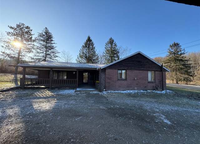 Property at 146 Sanitaria Springs Rd, Binghamton, NY 13904, 2 beds, 2 baths