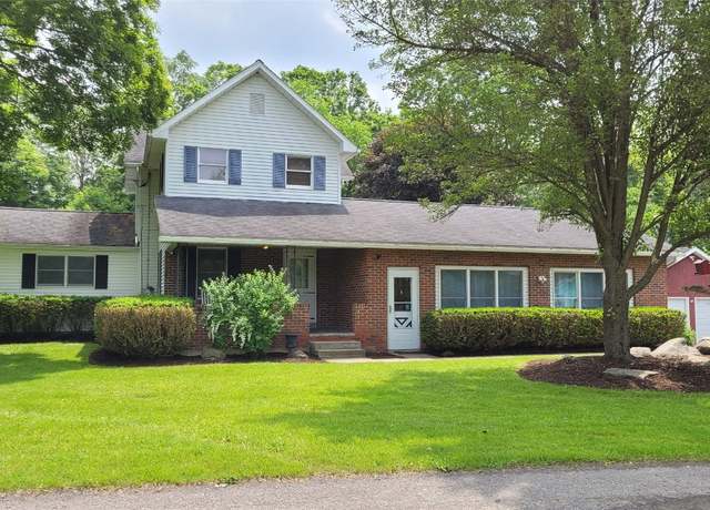Property at 4 Beartown Rd, Port Crane, NY 13833, 3 beds, 2 baths