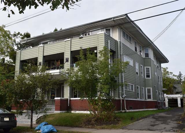 Property at 151 Oak St, Binghamton, NY 13905, 13 beds, 12 baths