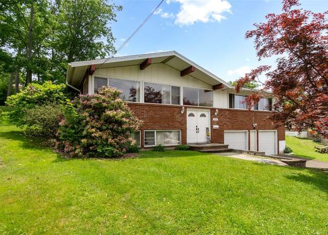 Property at 3616 Beatrice Ln, Endicott, NY 13760, 3 beds, 3 baths