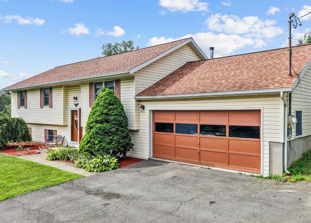 Property at 289 Nowlan Rd, Binghamton, NY 13904, 3 beds, 3 baths