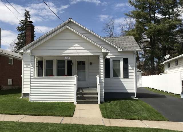 Property at 2103 Tracy St, Endwell, NY 13760, 2 beds, 2 baths