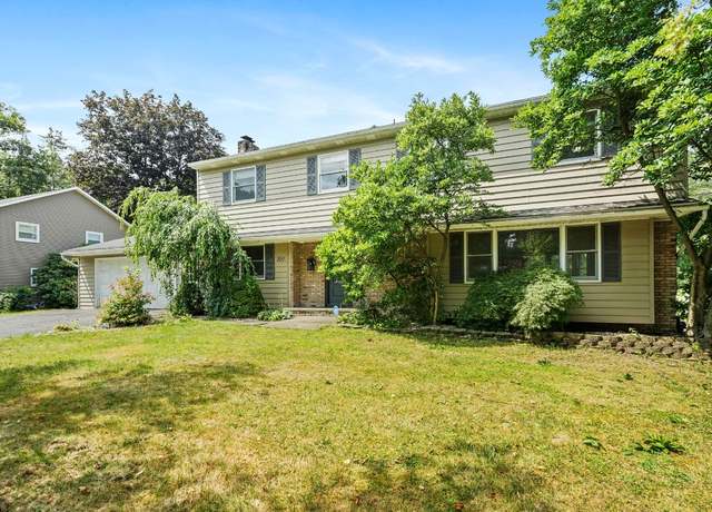 Property at 300 Murray Rd, Vestal, NY 13850, 5 beds, 2.5 baths