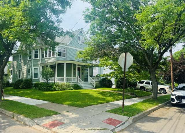 Property at 21 Bennett Ave, Binghamton, NY 13905, 7 beds, 3 baths