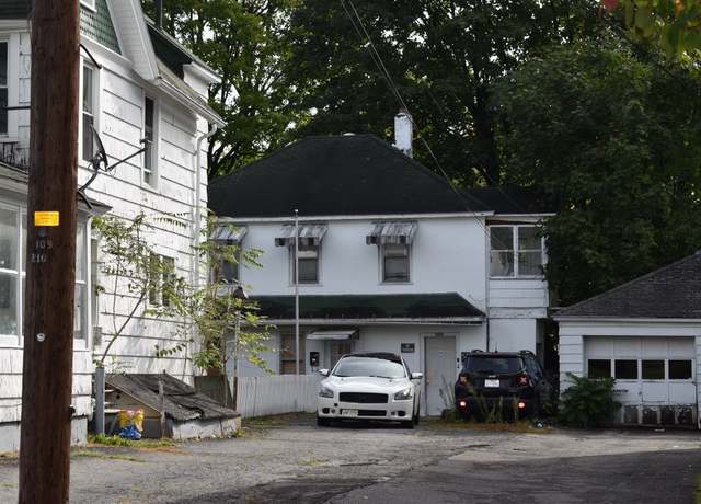 Property at 110 Walnut St, Binghamton, NY 13905, 8 beds, 4.5 baths