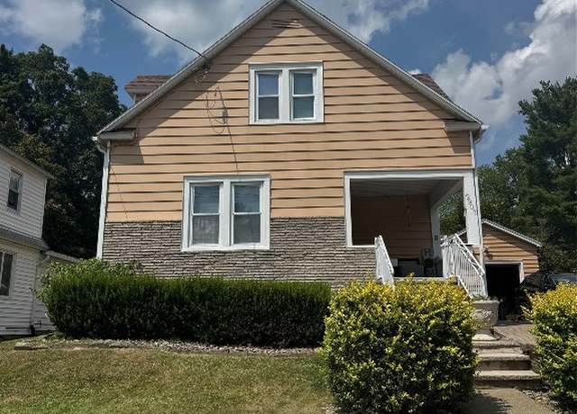 Property at 2907 Hall St, Endicott, NY 13760, 3 beds, 1.5 baths
