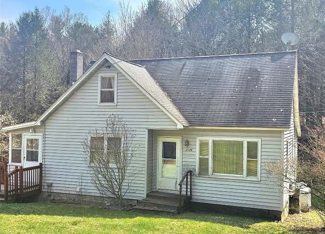 Property at 4546 Murphy Rd, Binghamton, NY 13903, 3 beds, 1.5 baths