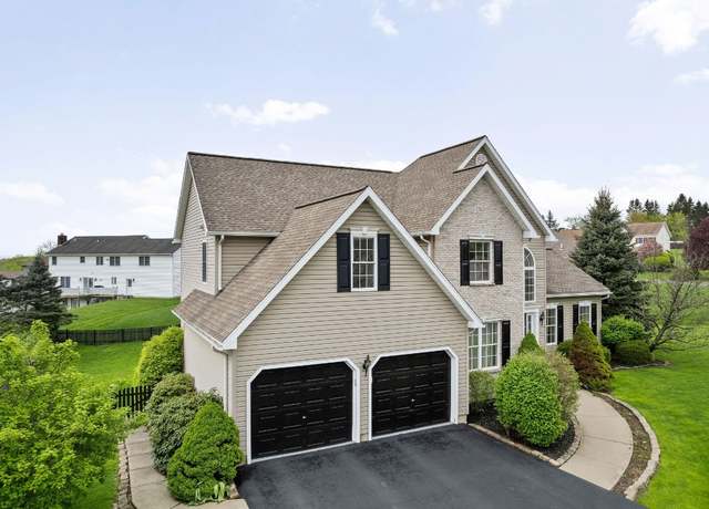 Property at 2612 Rustic Ridge Rd, Endicott, NY 13760, 4 beds, 2.5 baths