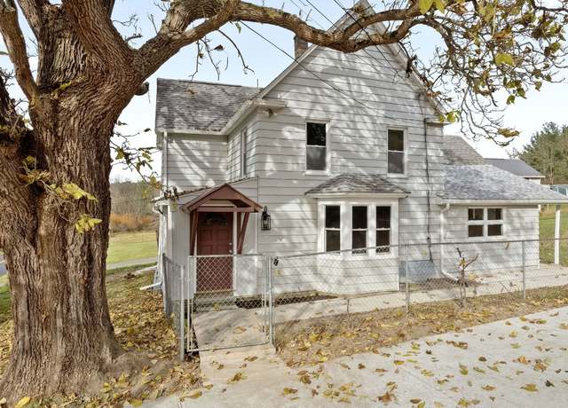 Property at 817 Tracy Rd, Vestal, NY 13850, 4 beds, 2.5 baths