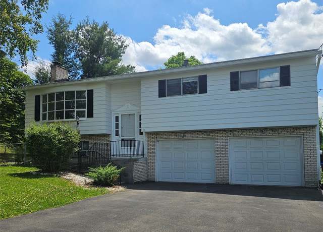 Property at 1220 Murray Hill Rd, Vestal, NY 13850, 3 beds, 2 baths