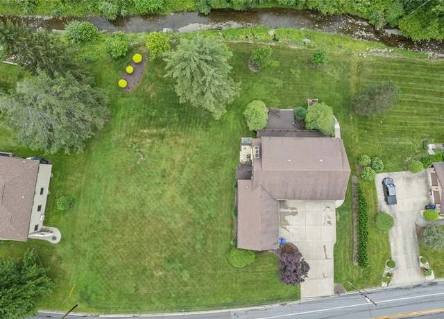 Property at 202 Murray Rd, Vestal, NY 13850